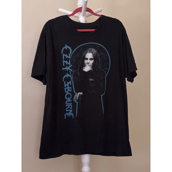 Ozzy Osborne T-Shirt Black Blue Graphic Bat Unisex Music Tee 2XL - Picture 1 of 5
